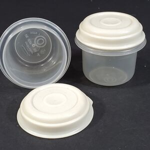 2 Rubbermaid Servin' Saver 1/2c Clear Mini Container Lids Kitchen Storage Travel